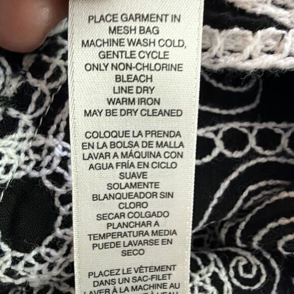 Chico's Womens large Black White Top embroidered feminine wedding guest elegant - Picture 12 of 14